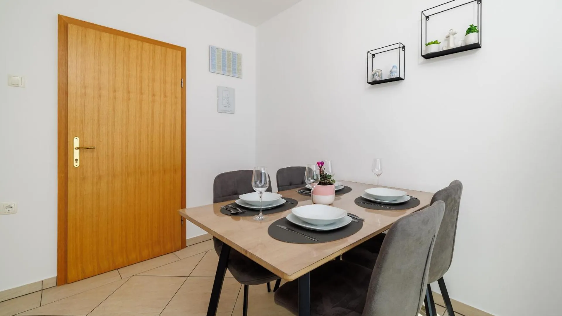 Apartments Maja Dramalj Croatia