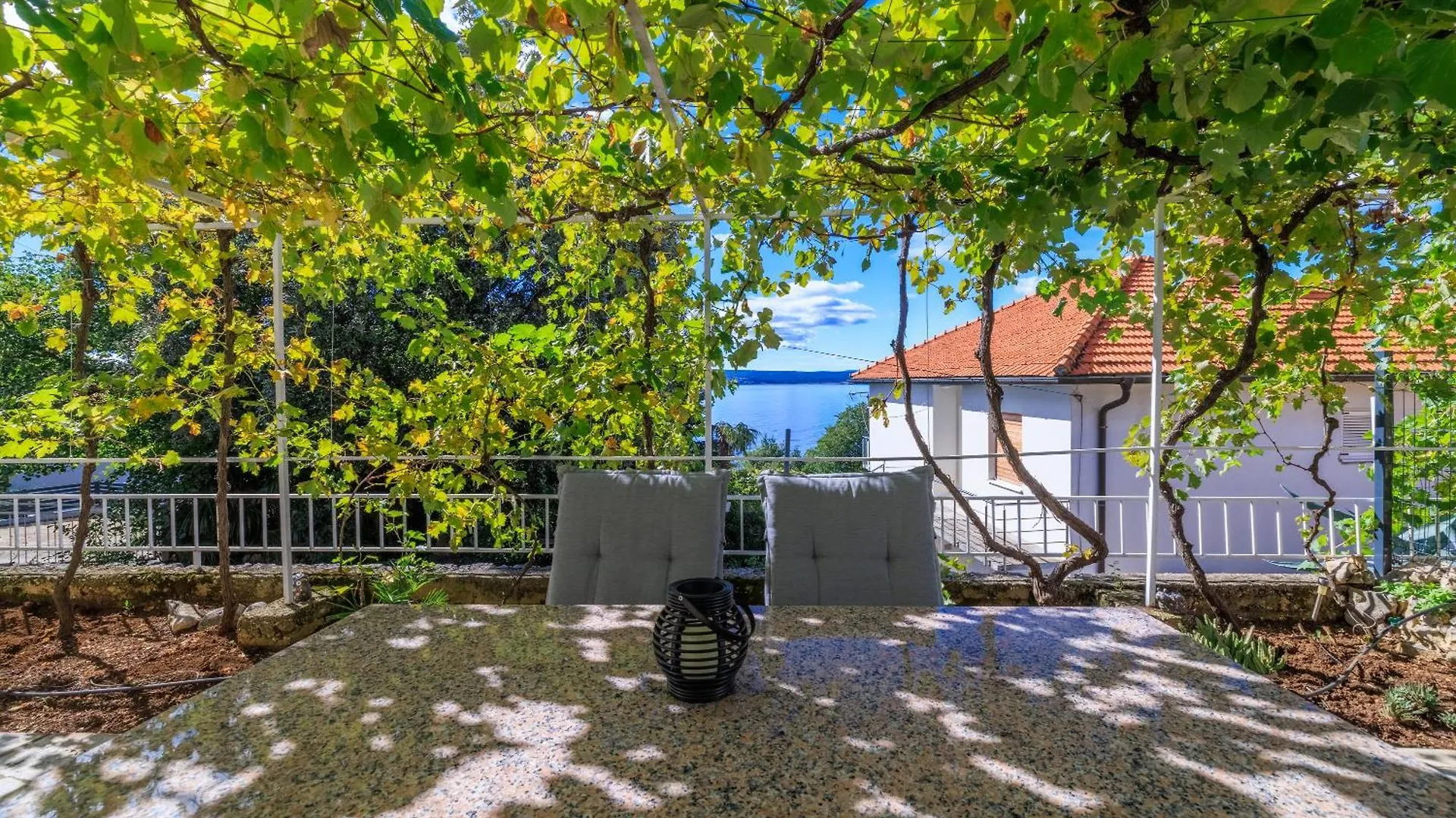 Apartments Maja Dramalj 0*,